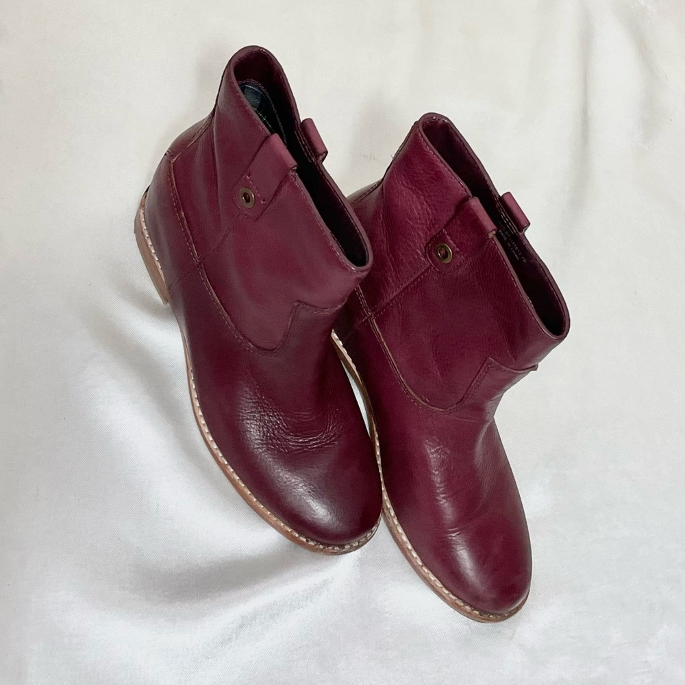 Cole Haan burgundy leather Zillie boots womens 7B booties euc